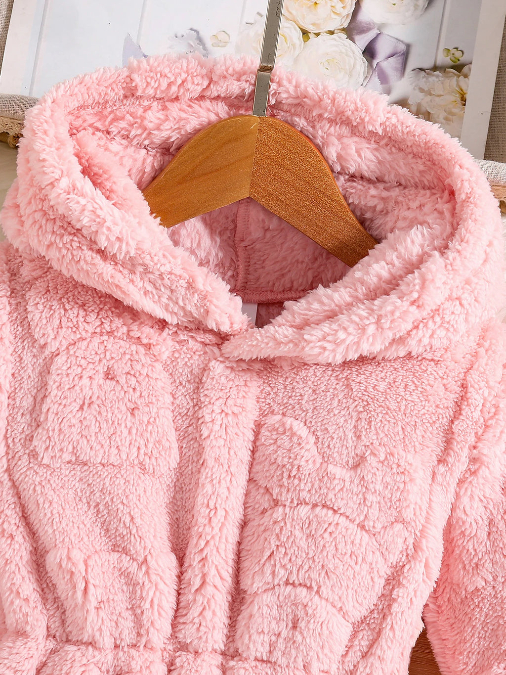 Girls' Pink Velvet Hooded Coat – Warm Casual Zip-Up Jacket (4–8Y)