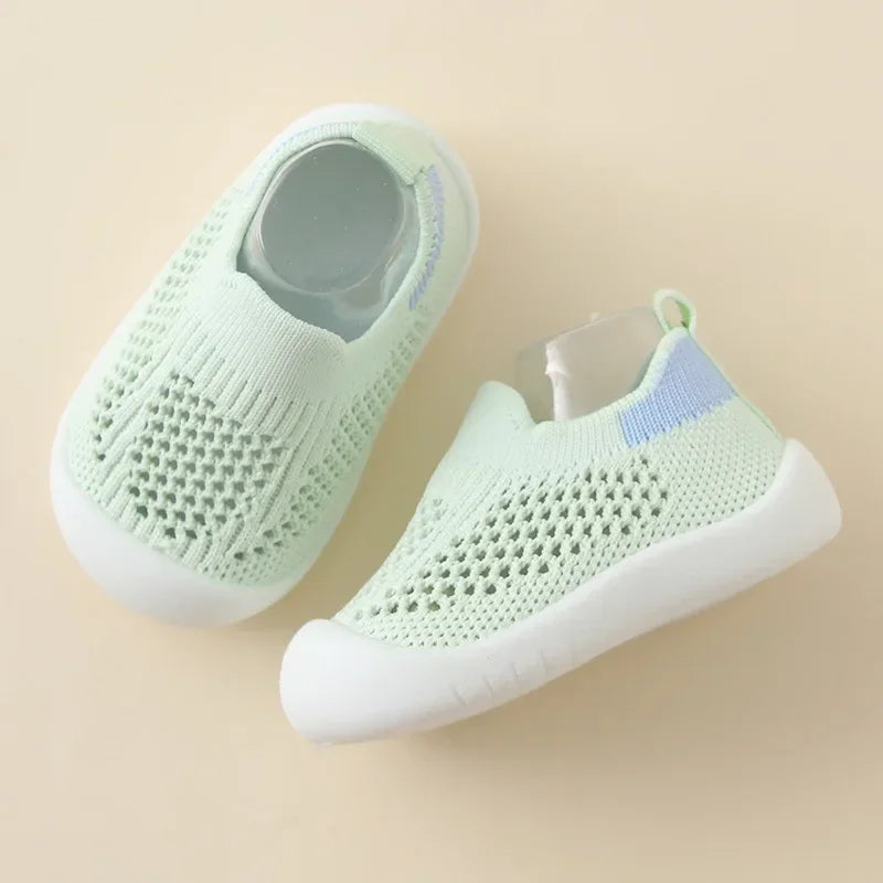 Baby Mesh Knit Sneakers – Breathable Slip-On Non-Skid Prewalkers, Unisex (0–3T)