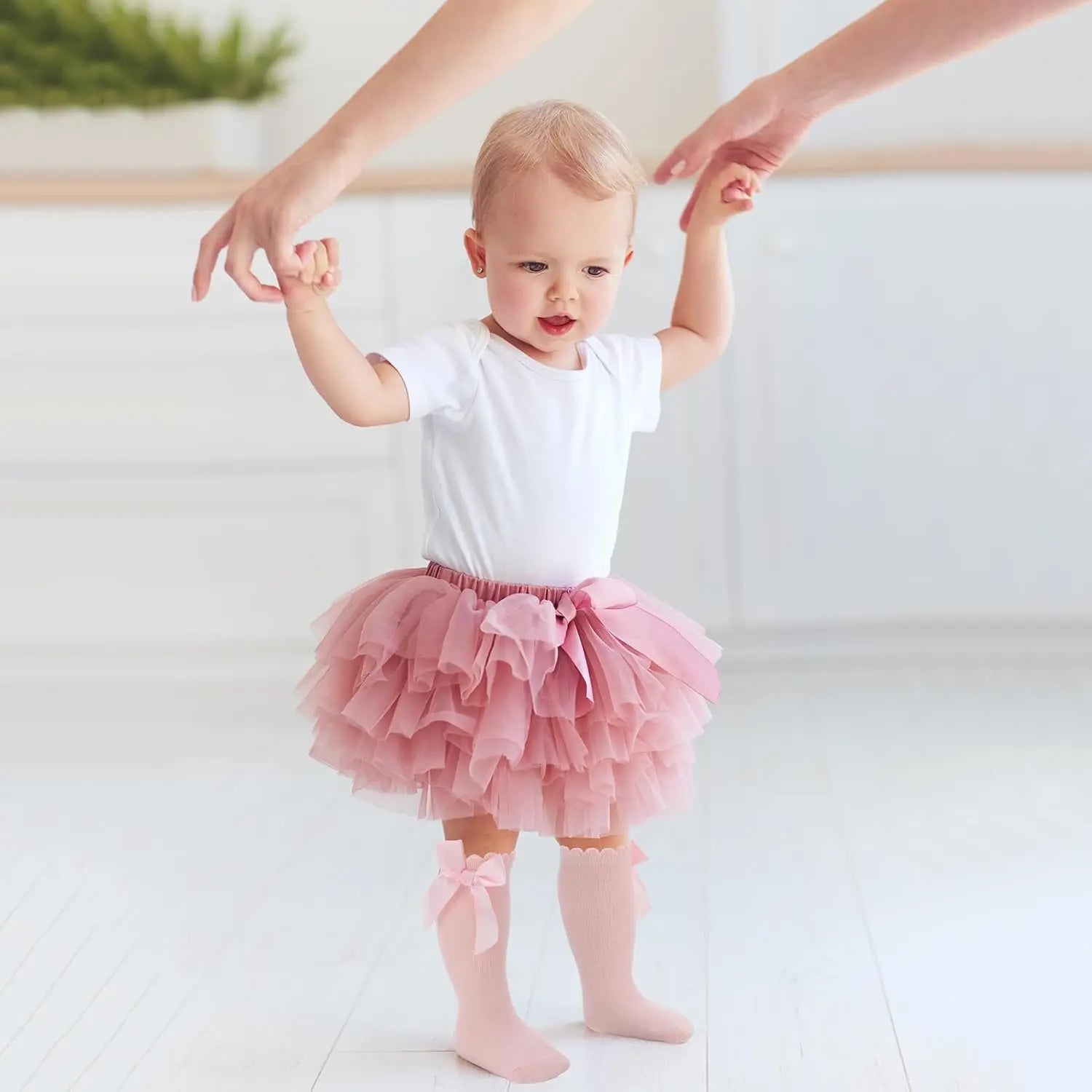 Baby Girl Knee High Socks with Bow Ruffles – Soft Cotton Toddler Stockings