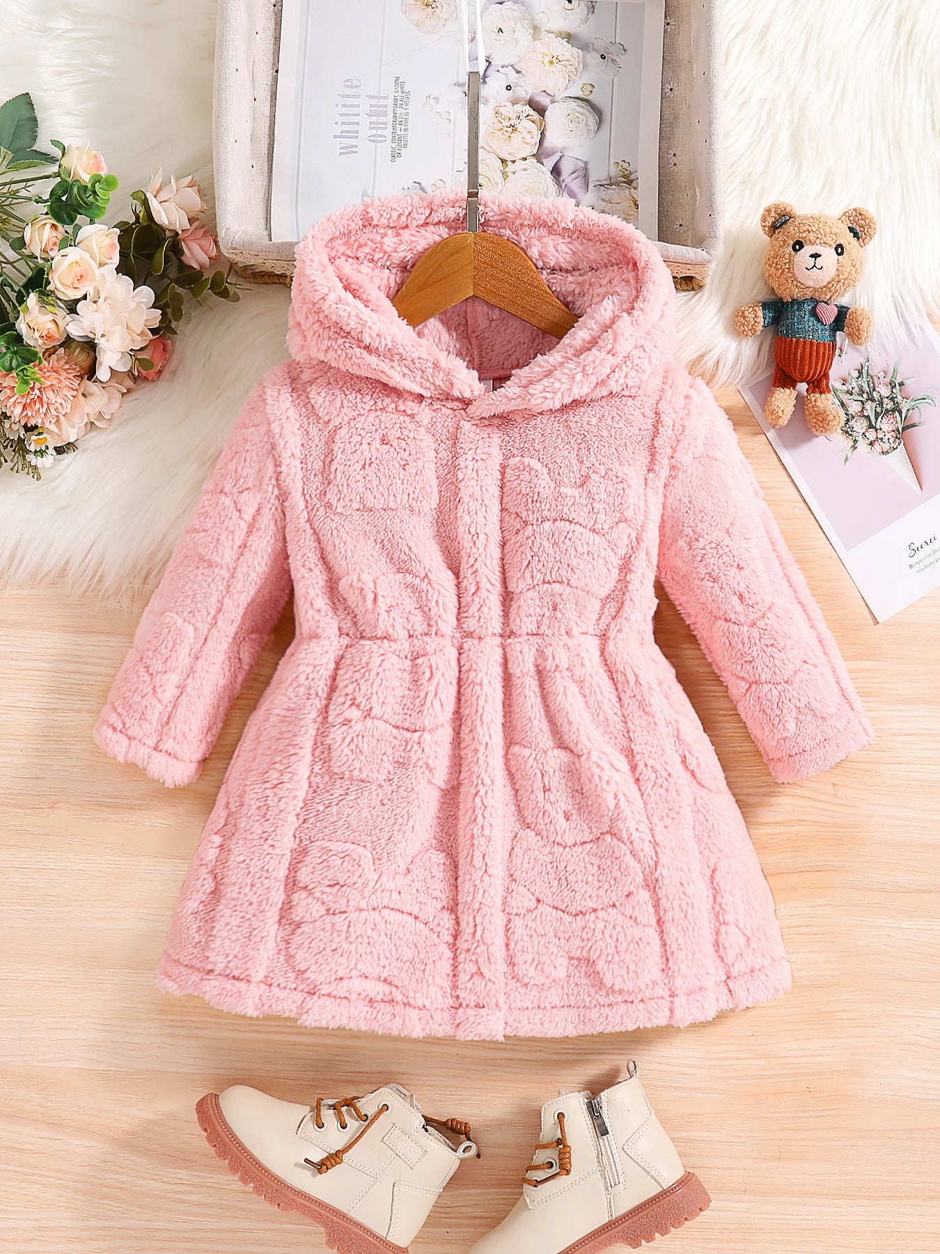 Girls' Pink Velvet Hooded Coat – Warm Casual Zip-Up Jacket (4–8Y)